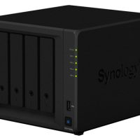 synology_ds418play_02-1.jpg