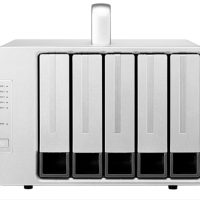 terramaster_d5_thunderbolt_3_01.jpg