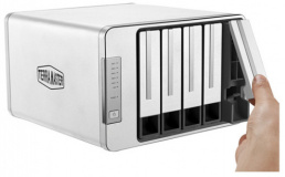 terramaster_f5_422_02.jpg