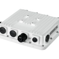 336k_190525_qwo-821e_connectors-1.jpg
