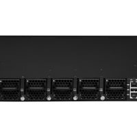 556k_141024_qsw-6700-32h_rear-1.jpg