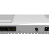 qont-9-4g_rear-1.png